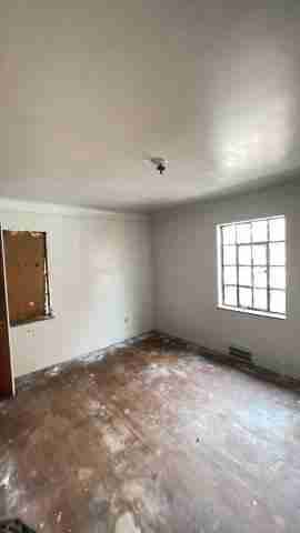 5557 Three Mile (32).jpg